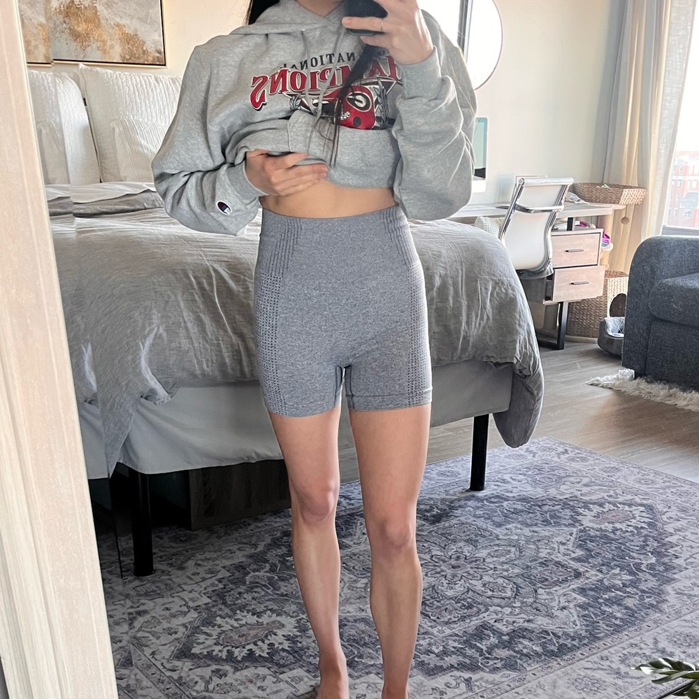 Seamless High-Waisted Workout Shorts, Gray, Small